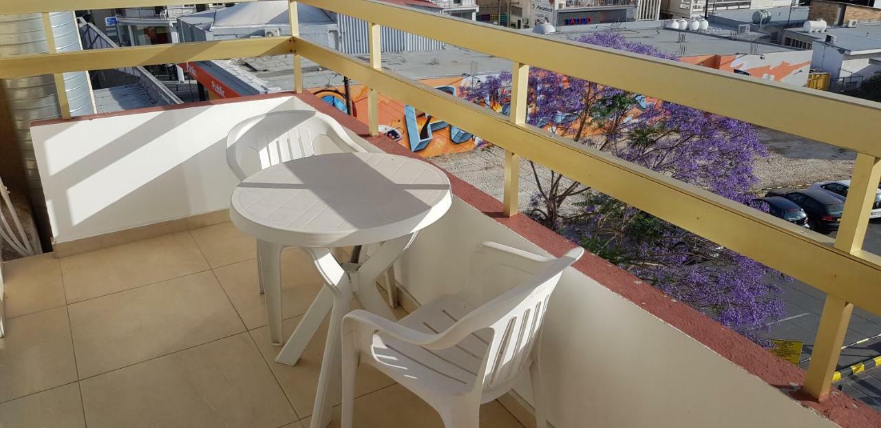 Petalmo City Apartments Larnaca Exteriér fotografie